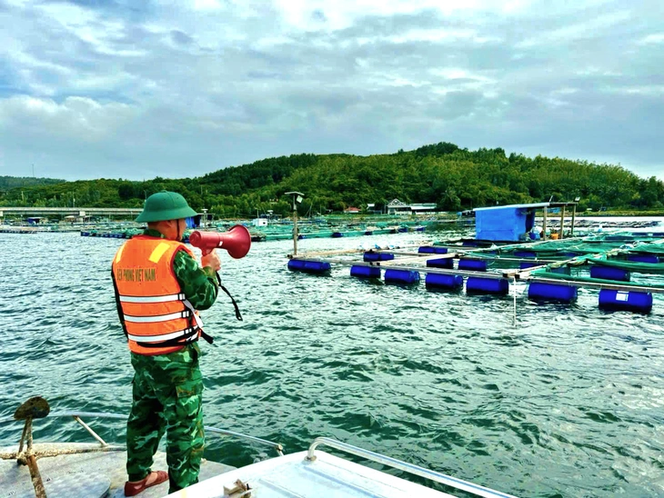Về việc chủ động  triển khai phương án ứng phó với bão số 15 và mưa lũ trên địa bàn phường